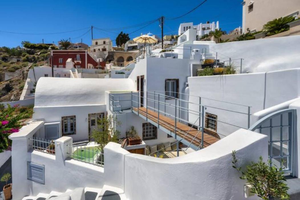 Petit Village Fira  Ngoại thất bức ảnh