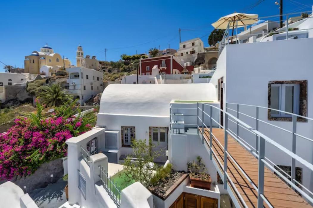 Petit Village Fira  Ngoại thất bức ảnh