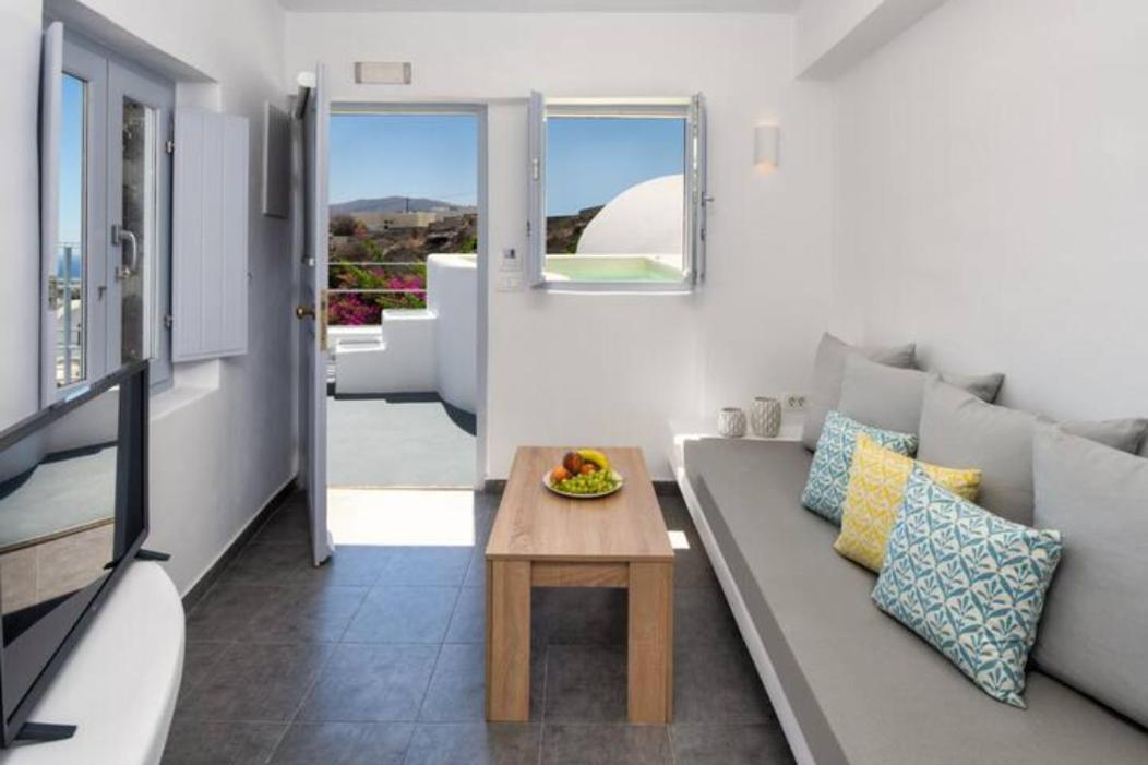 Petit Village Fira  Ngoại thất bức ảnh